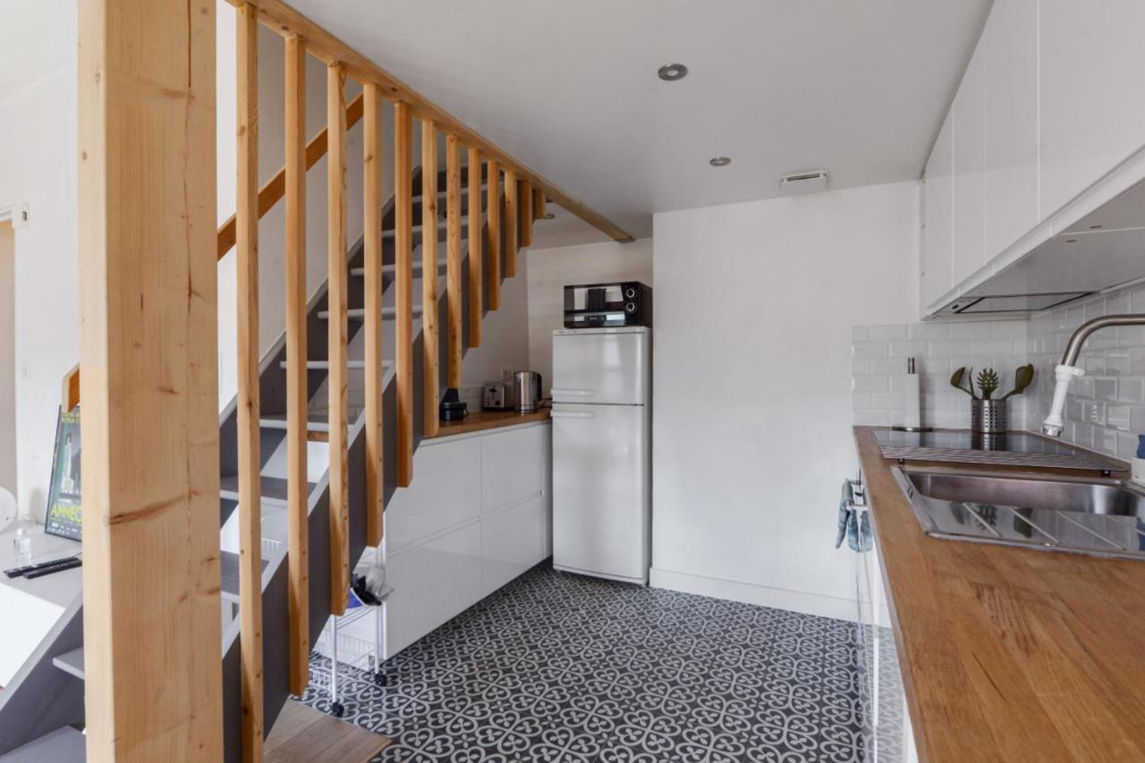 Duplex Volland - Welkeys Apartment Annecy Bagian luar foto